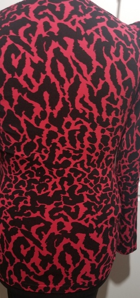 Leopard print top - Picture 2 of 2